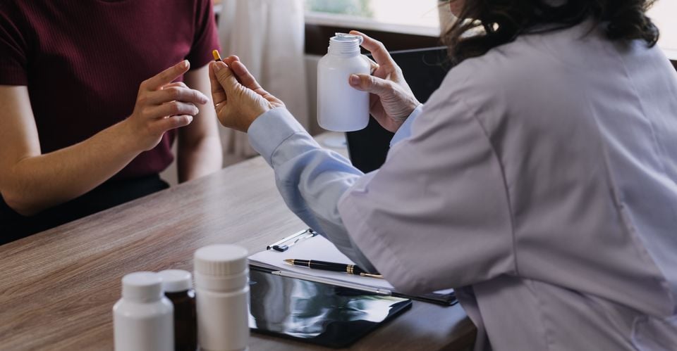 cloud-rx-Fertility-Medication-Delivery-How-A-Specialty-Pharmacy-Hub-Simplifies-Your-IVF-Cycle
